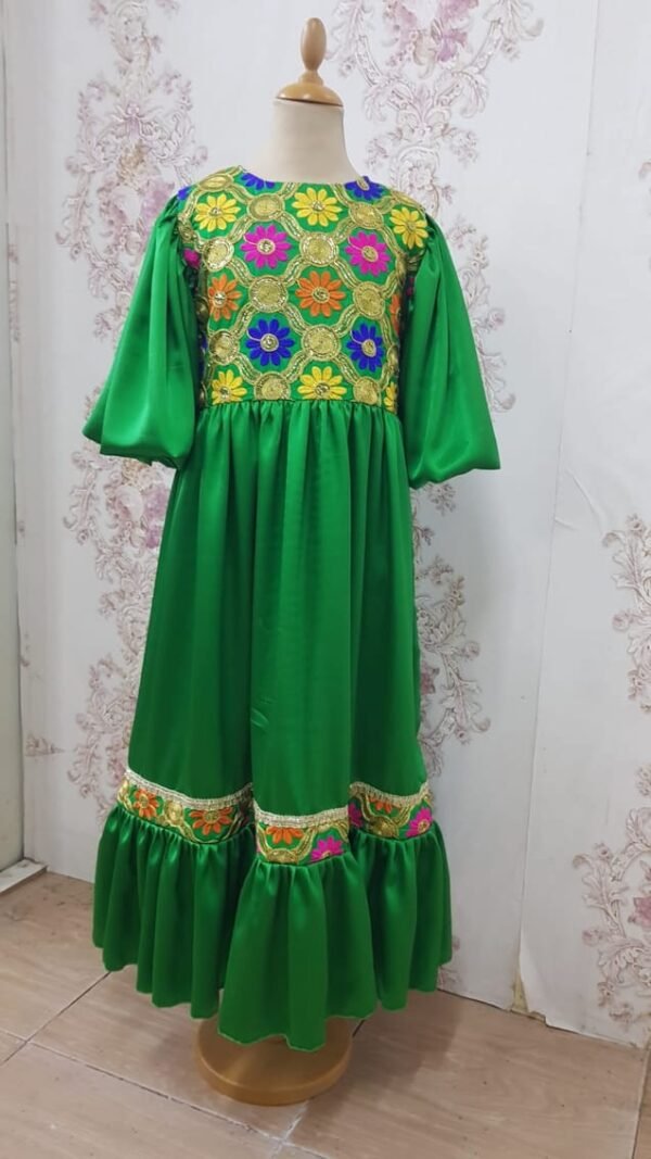 Traditional Dress Green Floral Lamora